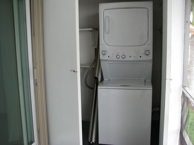 Building Photo - 2600 S Kanner Hwy
