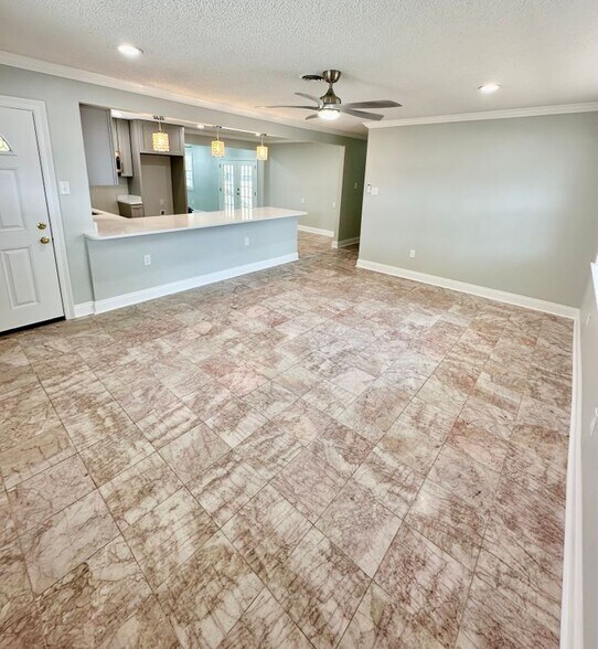 Building Photo - 3401 Purdue Dr