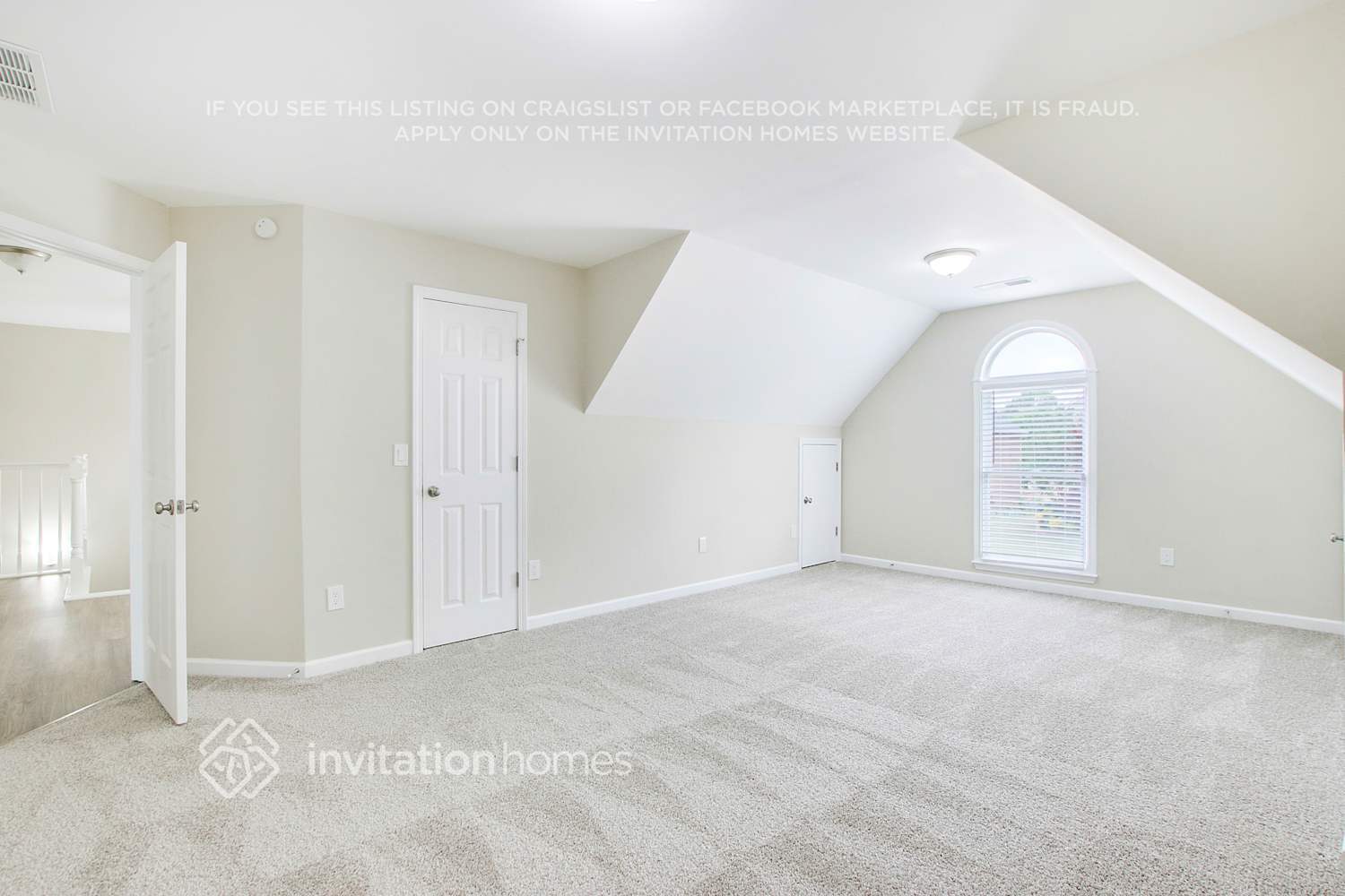 Building Photo - 2613 Jacobean Rd