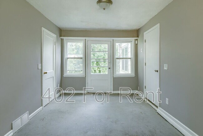 Building Photo - 3028 Whitmore St