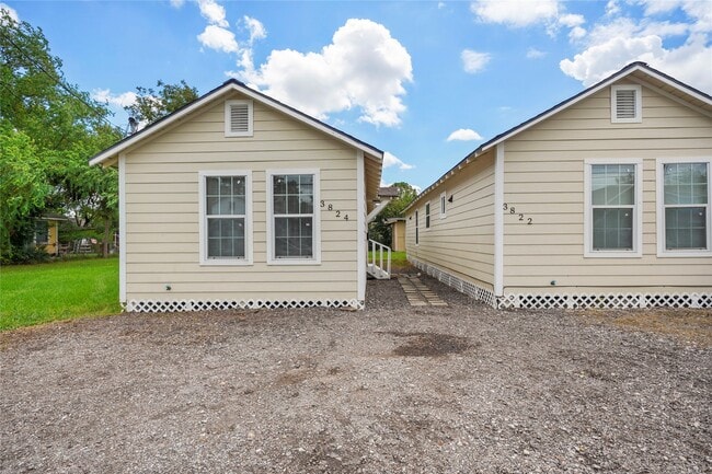 Building Photo - 3820 Lila St