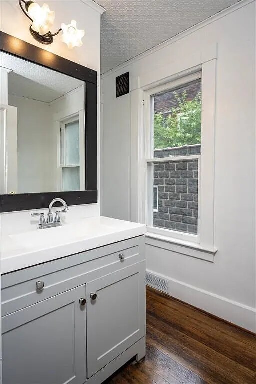 Building Photo - 1 Bly St