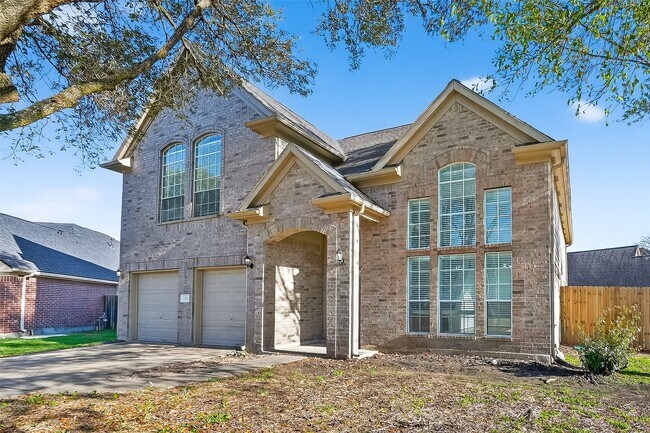 Building Photo - 17711 Shelby Oaks Cir