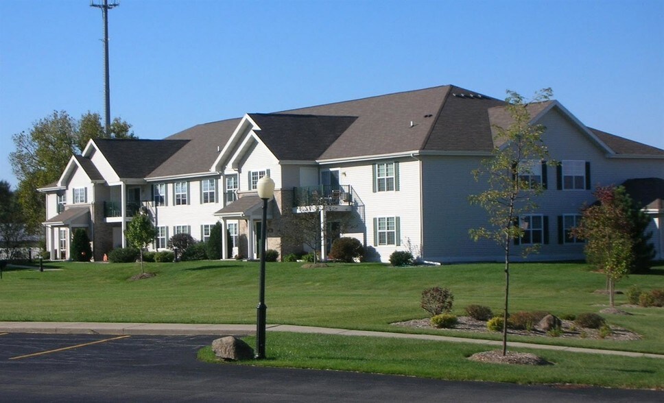 Autumn Glen Apartment Homes 52108 Autumn Glen Dr Harvard IL 60033