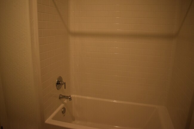 Building Photo - 4470 N San Clemente Ave