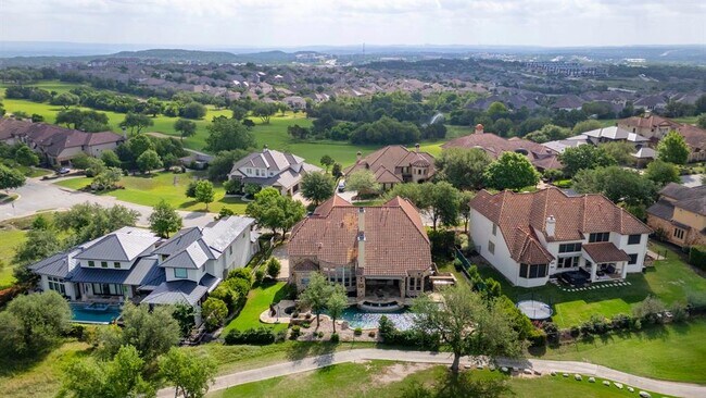 Building Photo - 4008 Sugarloaf Dr