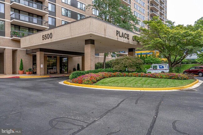 Building Photo - 5500 Holmes Run Pkwy