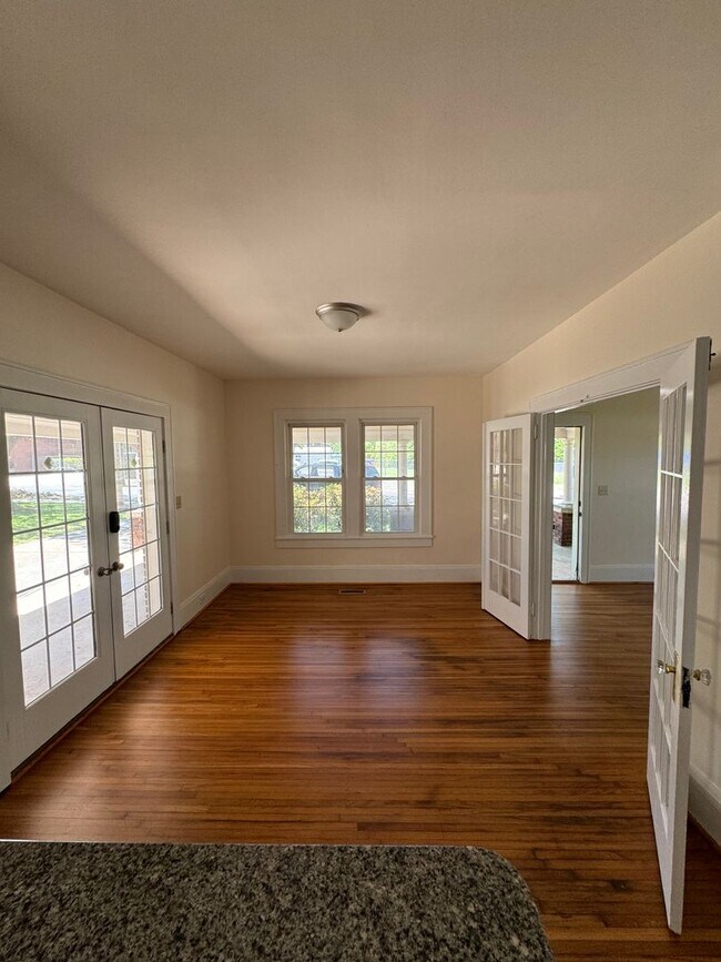 Building Photo - Single Family in Downtown Kings Mountain, NC