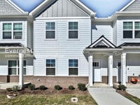 Building Photo - 204 Ansley Wy