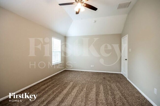 Building Photo - 16365 Olive Sparrow Dr