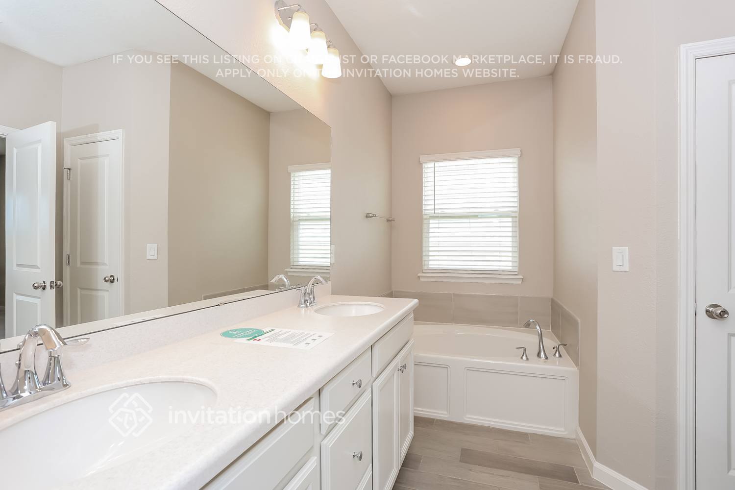 Building Photo - 7979 Thyme Trl