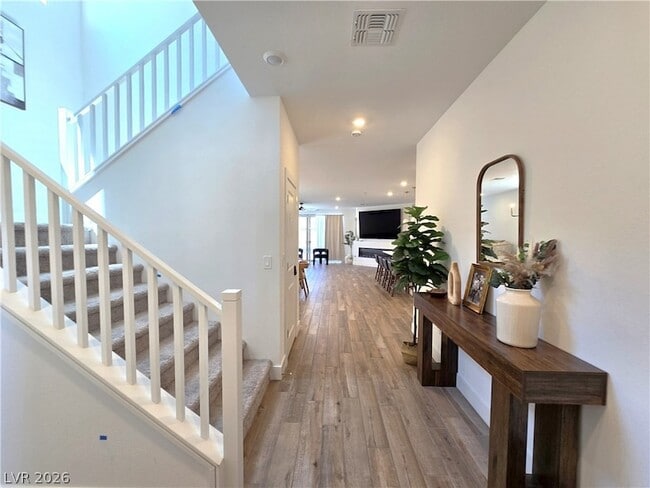 Building Photo - 6366 Pipers Brk Ln