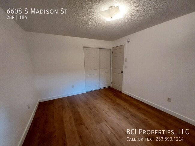 Building Photo - 6608 S Madison St