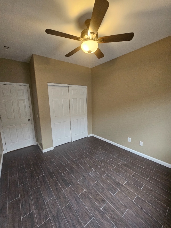 Building Photo - 5623 S 54th Dr