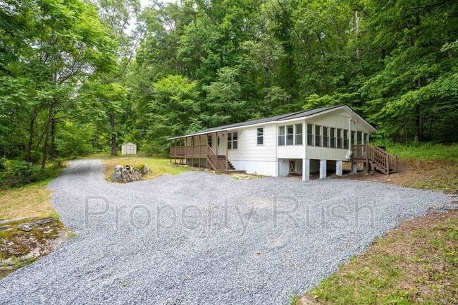 Primary Photo - 2670 Salem Valley Rd