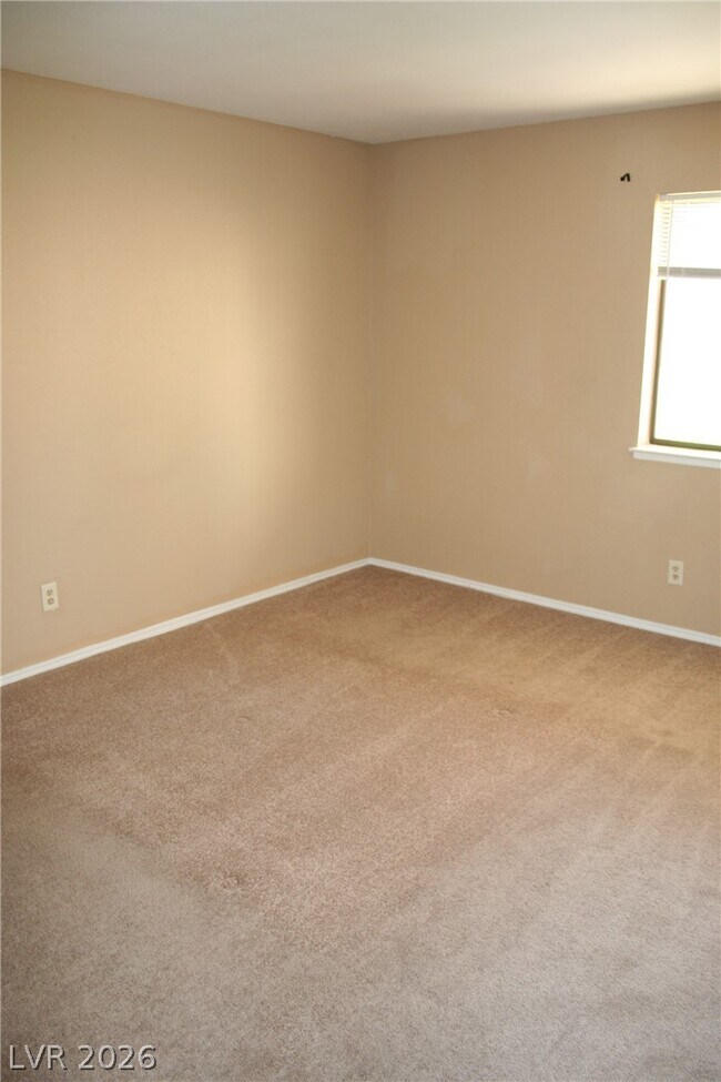 Building Photo - 2894 Lilac Ct