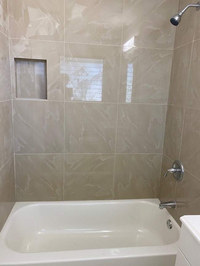 Building Photo - 3826 Botany Ln