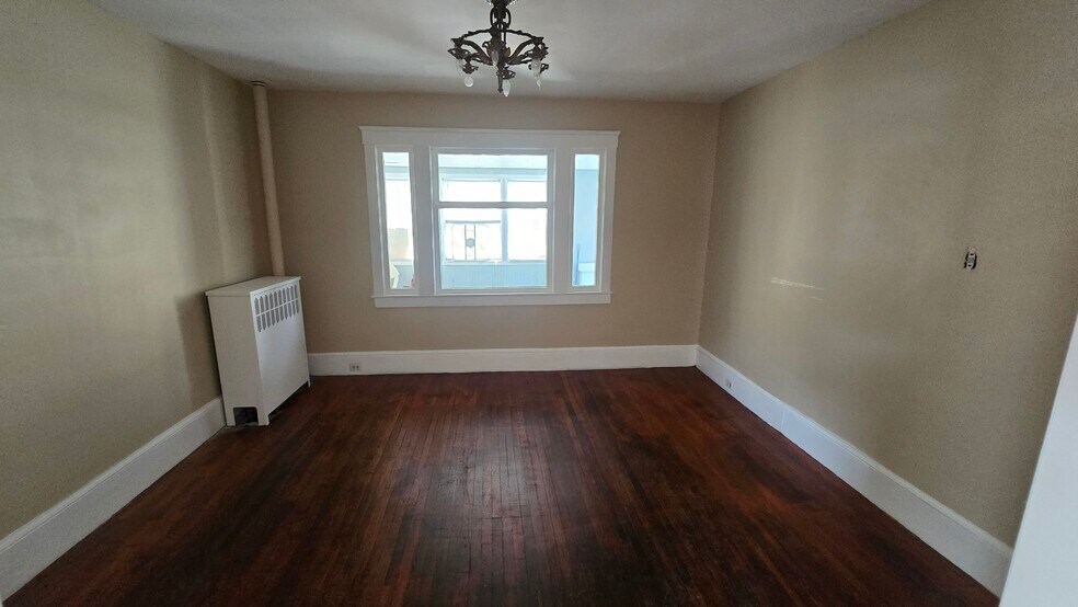 Building Photo - 296 Hazle St