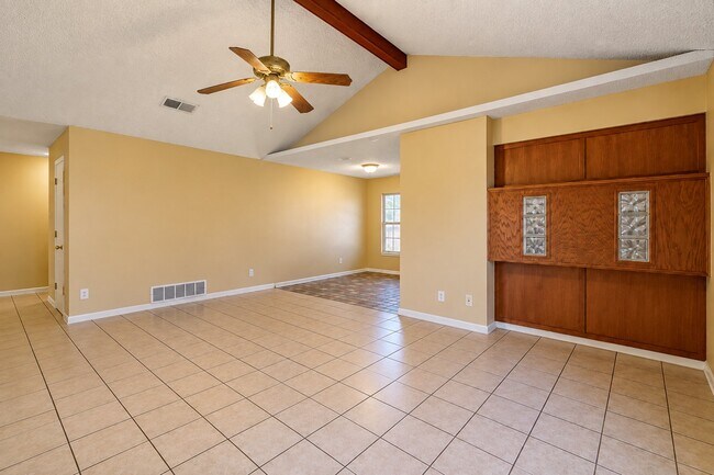 Building Photo - 4120 Tulip Tree Ct