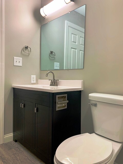 Building Photo - 108 W Shelbourne Dr