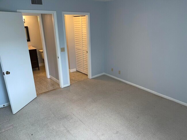 Building Photo - 4975 Sable Pine Cir