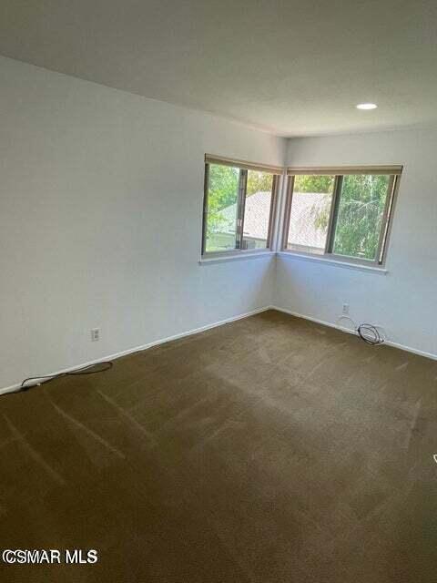 Building Photo - 1713 E Avenida De Las Flores