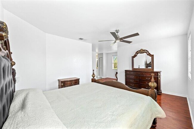 Building Photo - 7359 Cypress Dr