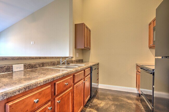 Building Photo - 15 Sutter Pl