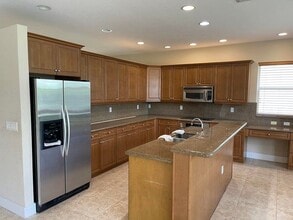 Building Photo - 9074 Dupont Pl