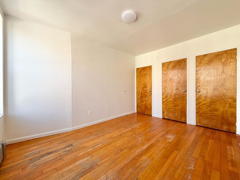 Building Photo - 1993 3rd Ave