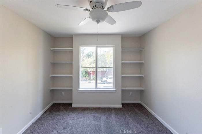 Building Photo - 43373 Messina St