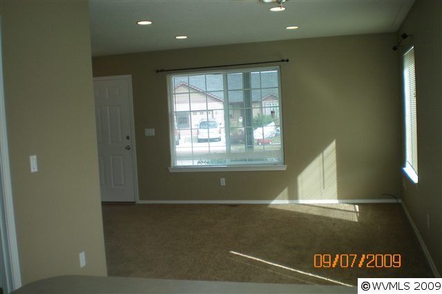 Building Photo - 1448 Boulder Creek St SE