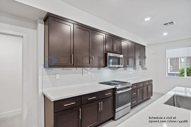 Building Photo - 37393 Salt Grass Rd