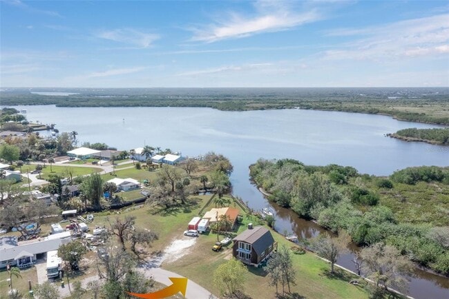 Building Photo - 373 Hile Ln