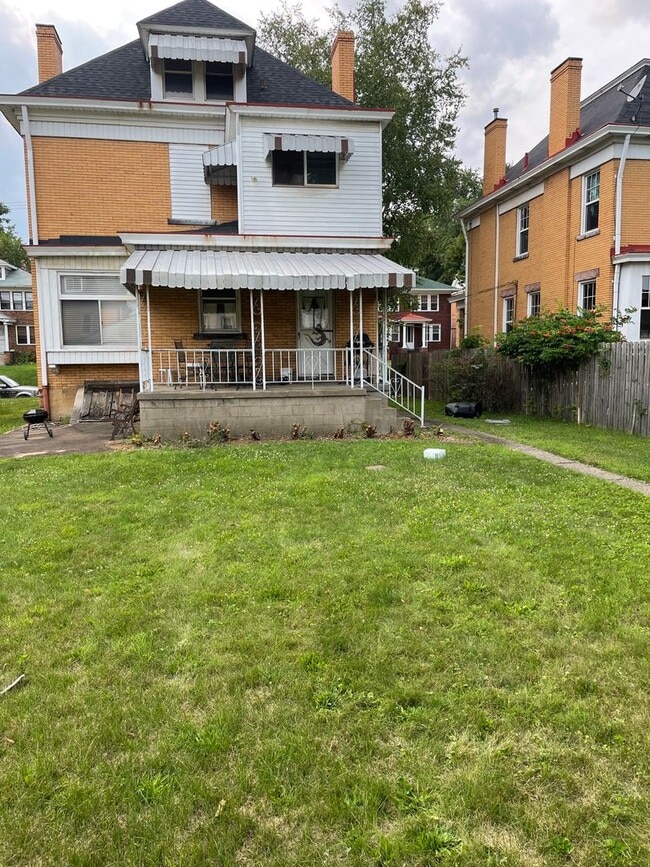 Building Photo - 62 N Bryant Ave