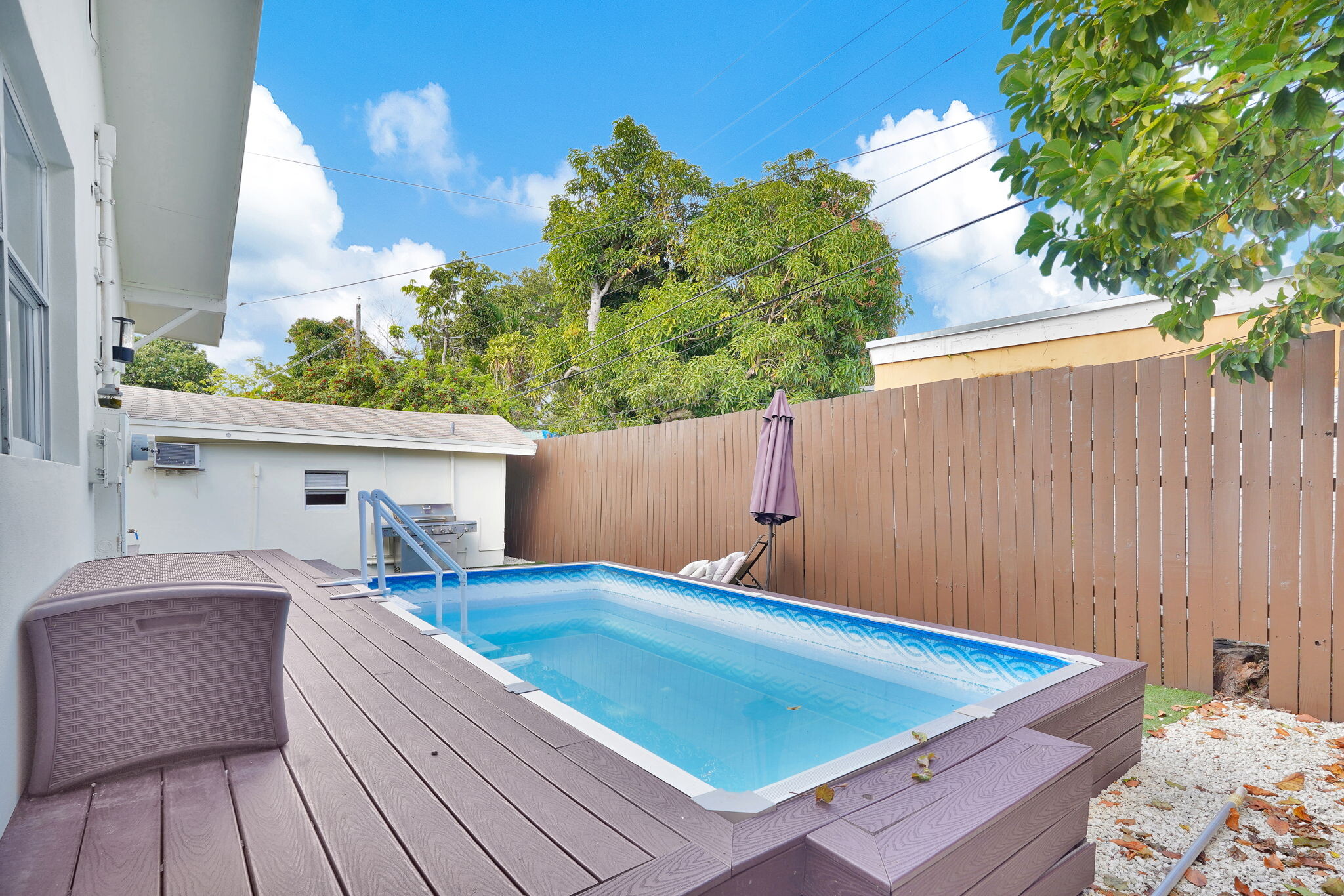 Building Photo - 37 NW 47th St