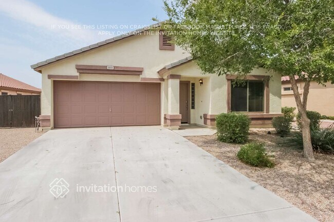 Building Photo - 38166 N Sandy Dr