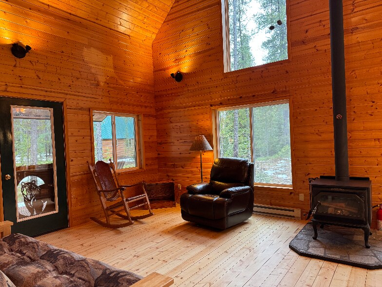 Building Photo - 4769 Smokey Bear Ln