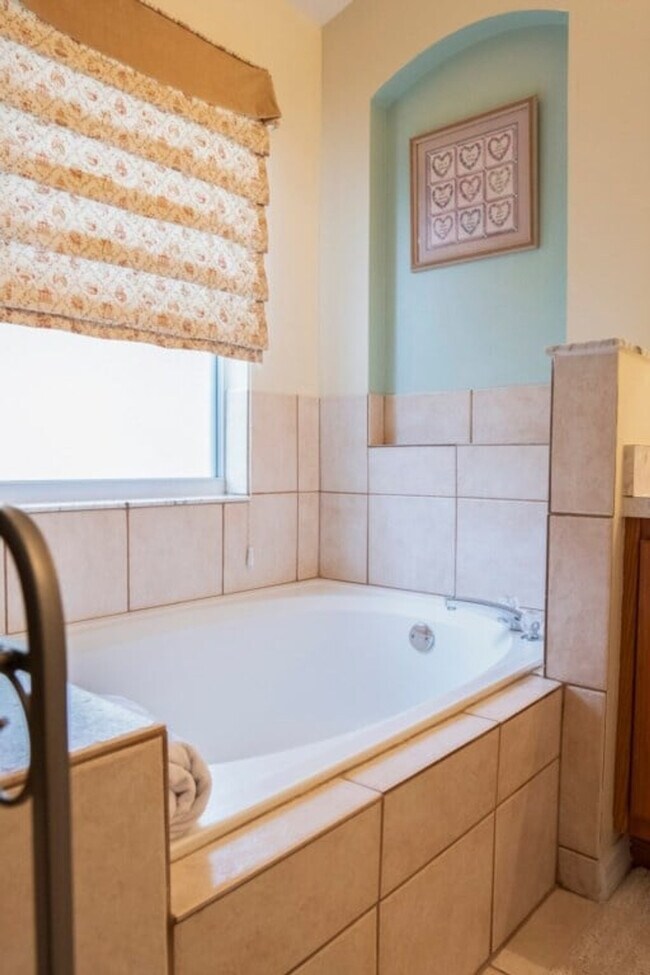 Building Photo - 172 Fox Loop