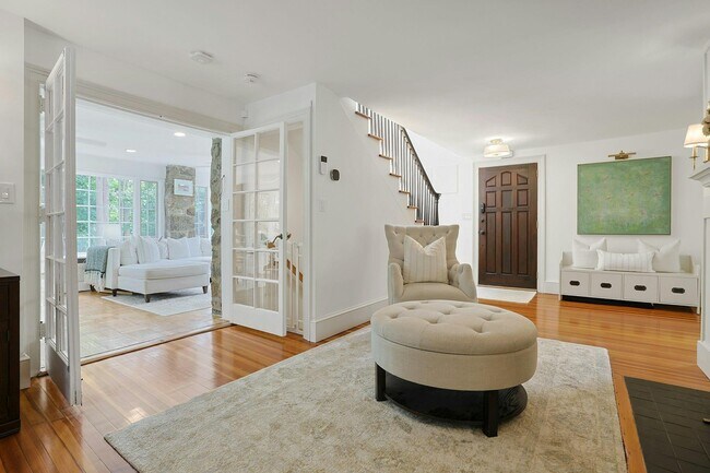 Building Photo - 46 Griffen Ave