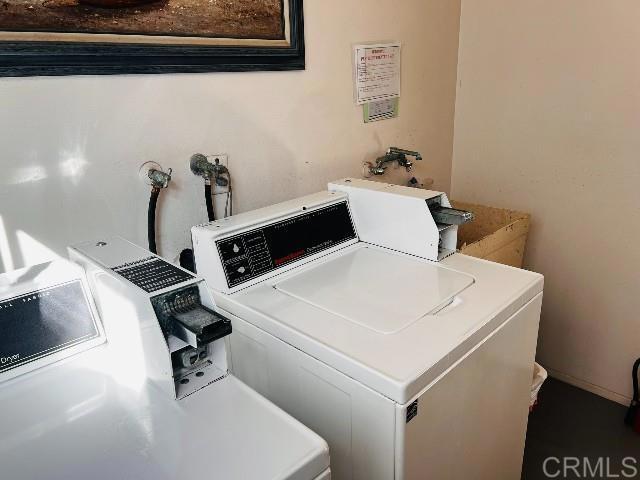 Building Photo - 159 Redwood Ave