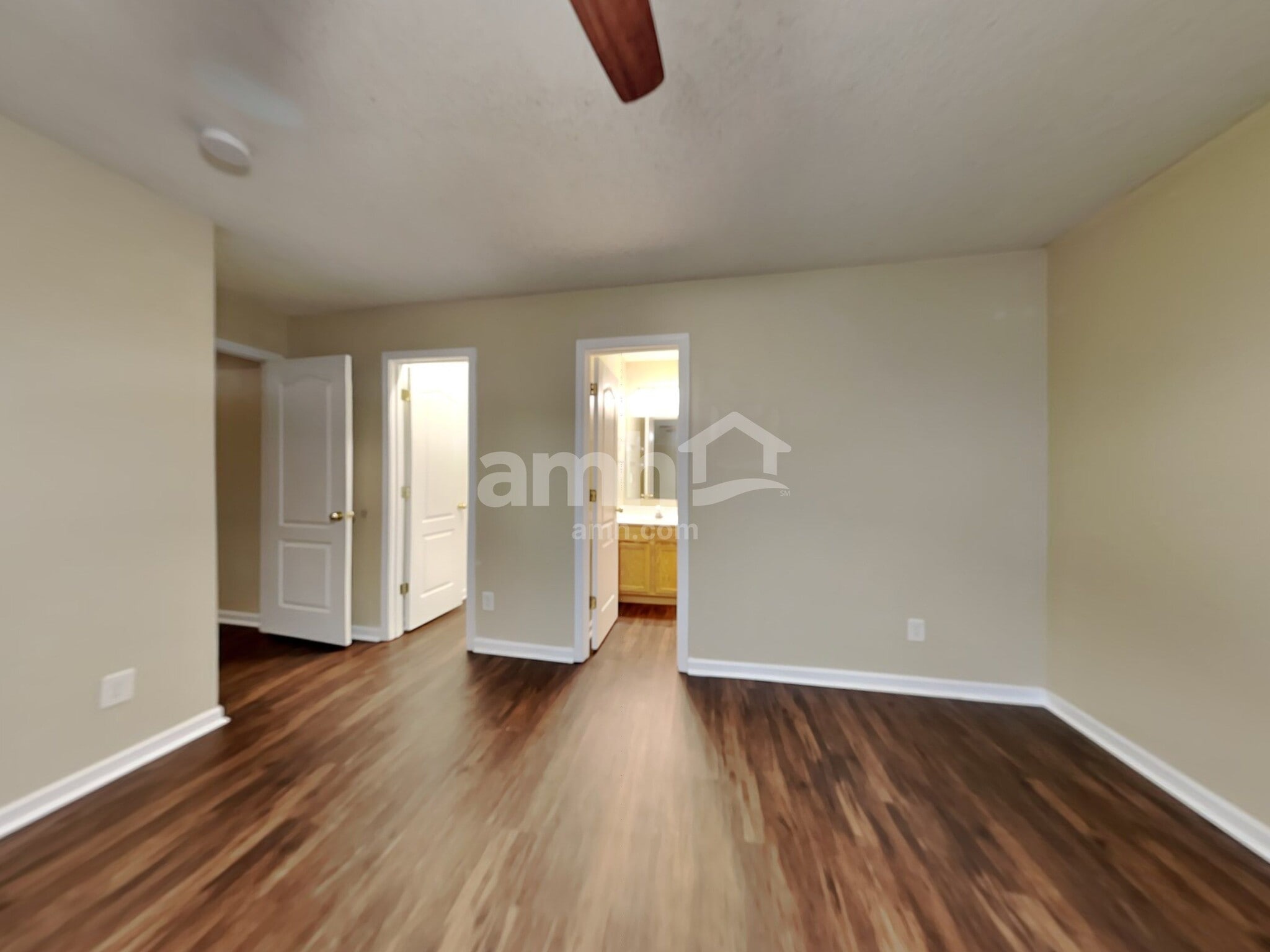 Building Photo - 105 Peterborough Dr