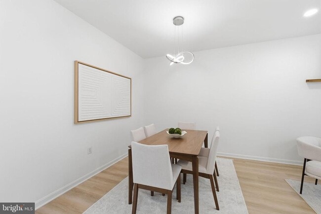 Building Photo - 4067 Fountainside Ln