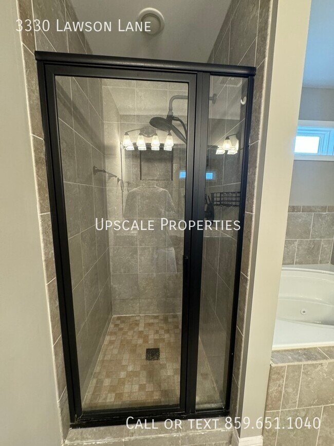 Building Photo - 3330 Lawson Ln