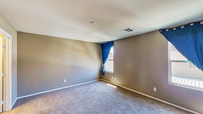 Building Photo - Beautiful 4-bedroom, 3-bath home with a loft & SPECIAL PROMO!!