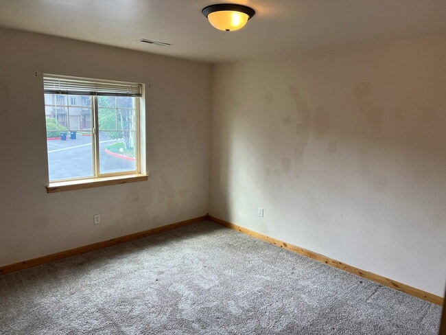 Building Photo - 3080 Catkin Lane