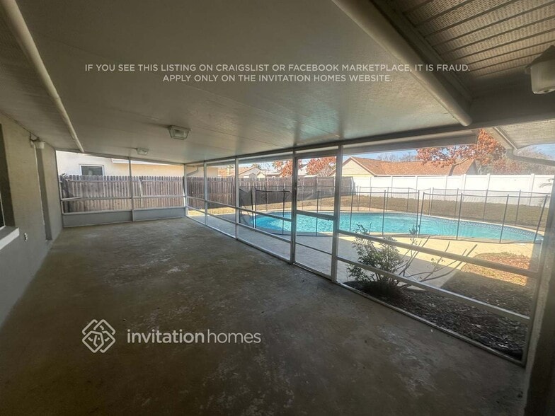 Building Photo - 8147 Wellsmere Cir