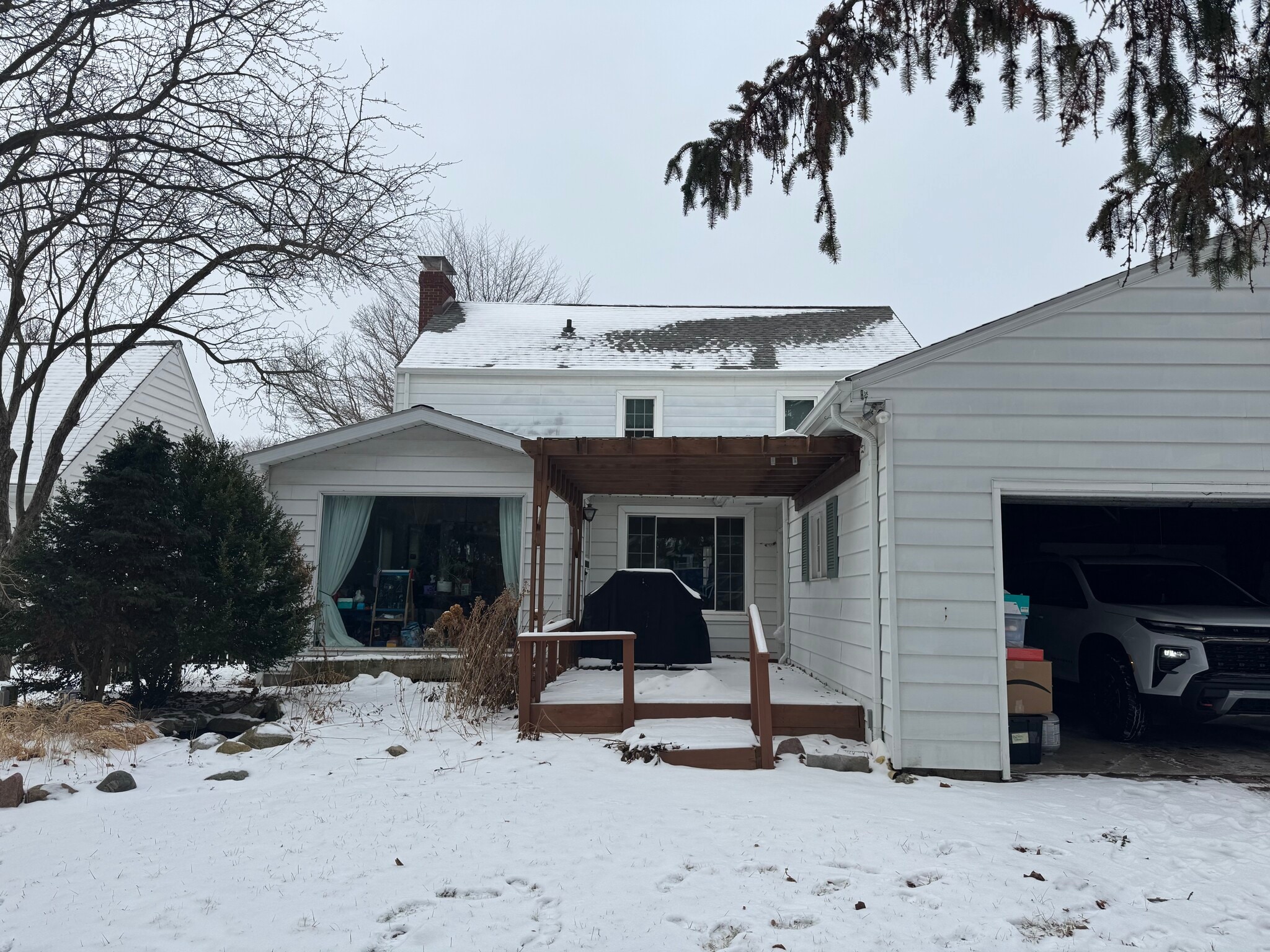 Building Photo - 1009 S Kinney Ave