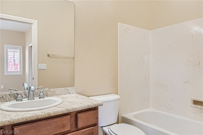 Building Photo - 552 Puenta Del Rey St