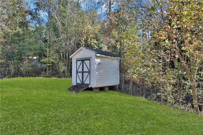 Building Photo - 7742 Elm Cir